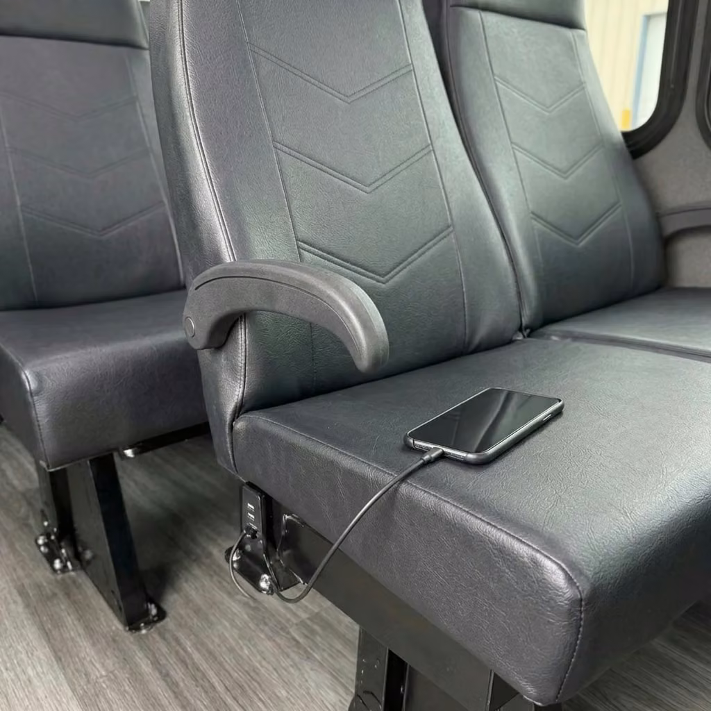 stanton 15 passenger minibus usb charging