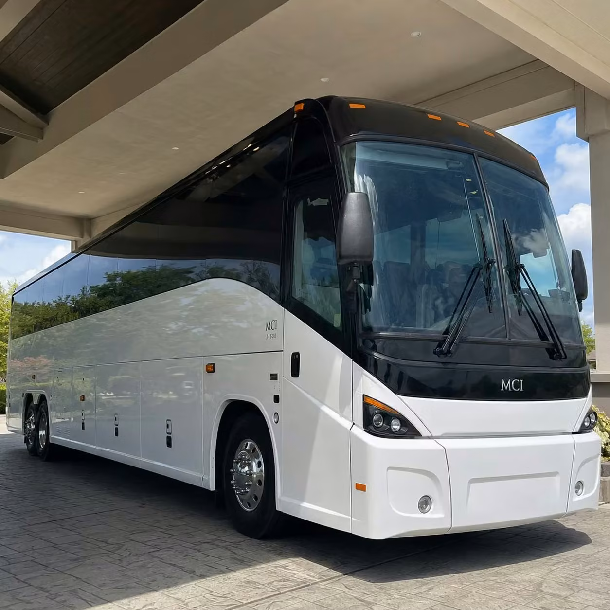 stanton exclusive private shuttles for vips and high ranking officers