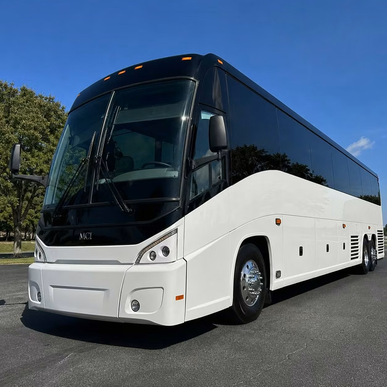 stanton vip sprinter limos and executive buses for artists and backstage guests